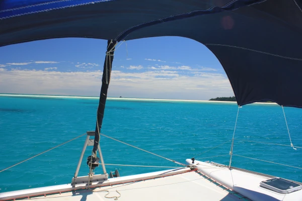 Avant pont Nosy Iranja